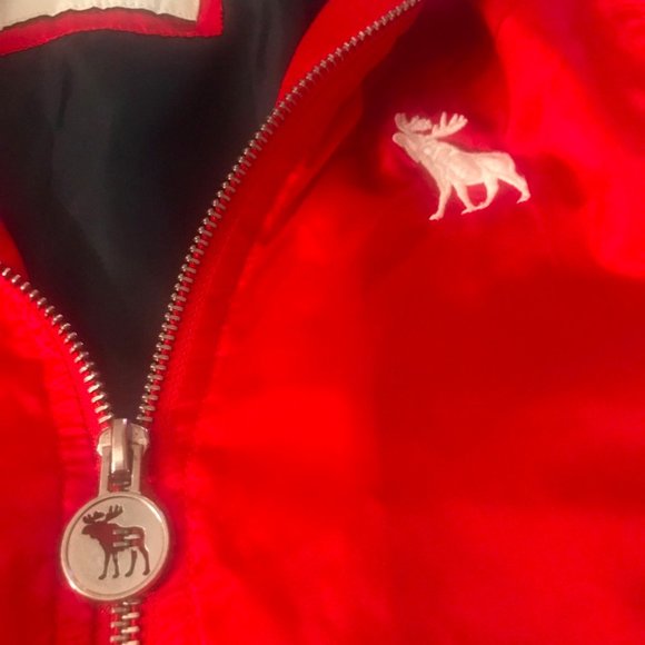 Size 11/12 kind Abercrombie jacket - Picture 5 of 5